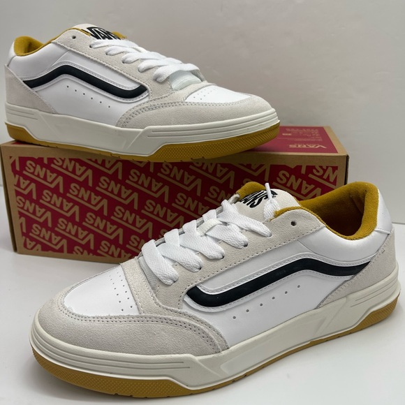 Vans Men’s Hylane
True White/Harvest Gold
VN000D1JEBP Sneakers - Picture 12 of 16